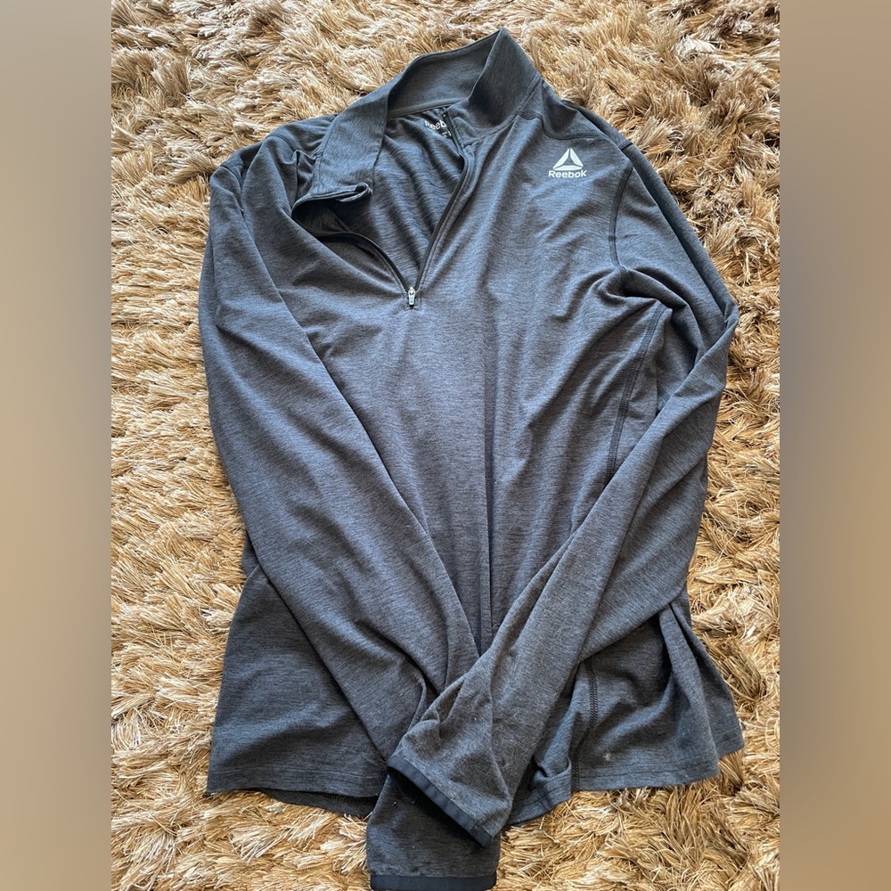 Reebok jacket/warmer - Picture 2 of 2